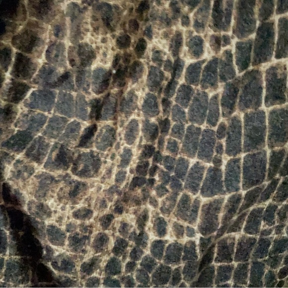 Kenneth Cole New York Animal Print Silk Blend Cardigan sz Large - Picture 3 of 6